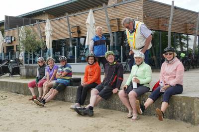 Pause am Offlumer See. Pause am Offlumer See.