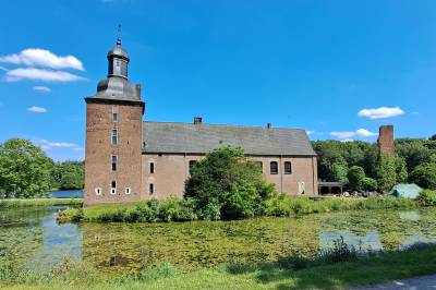 Schloss Tuschenbroich