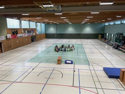 Ballsporthalle